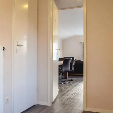 Holiday home 2 Bedroom Amazing In An Der Mosel Riol